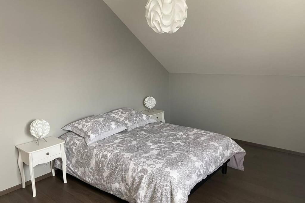 Appartement Maison En Duplex 80M² Jardin Terrasse Saint-Julien-les-Villas Exterior foto
